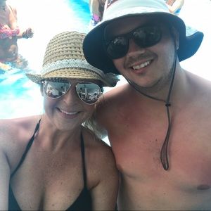 Meet your Posher, Kendra